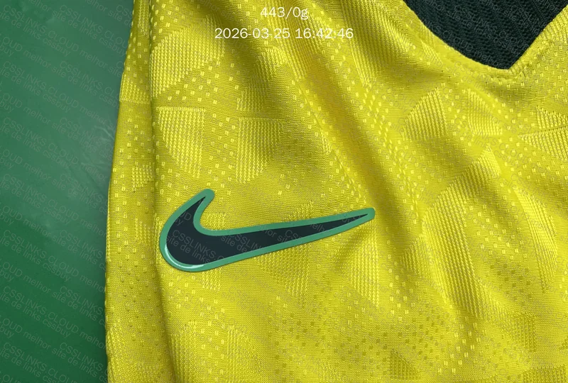 Camisa Brasil modelo jogador copa do mundo precinho 2