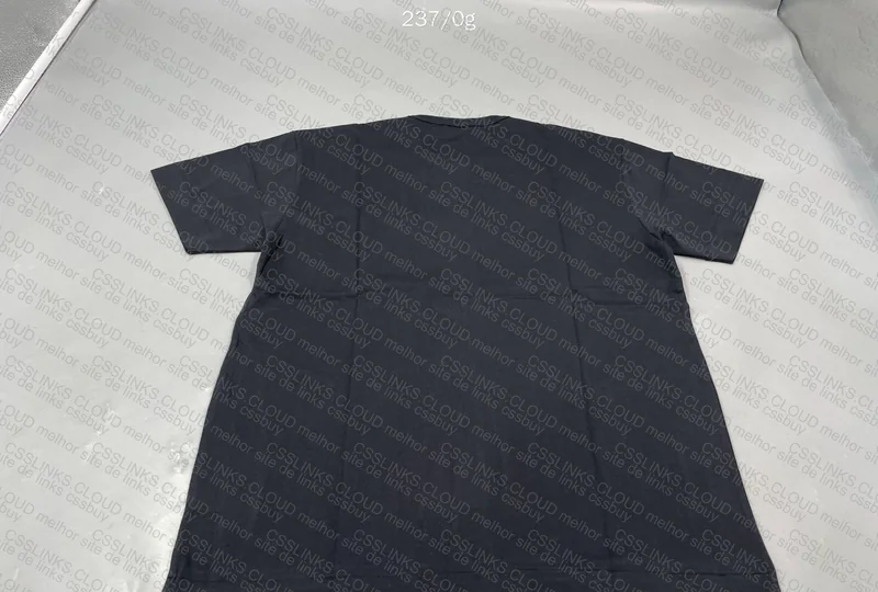 CDG Black Heart Shirt - GL or RL Size? 4