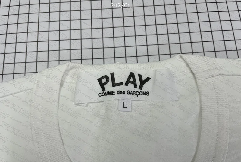 CDG White Black Heart Shirt 3