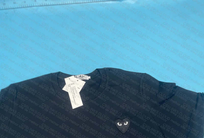 Black and White CDG Shirt (Help Pls) 3