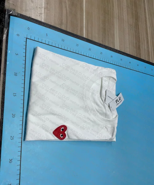 Black and White CDG Shirt (Help Pls) 5