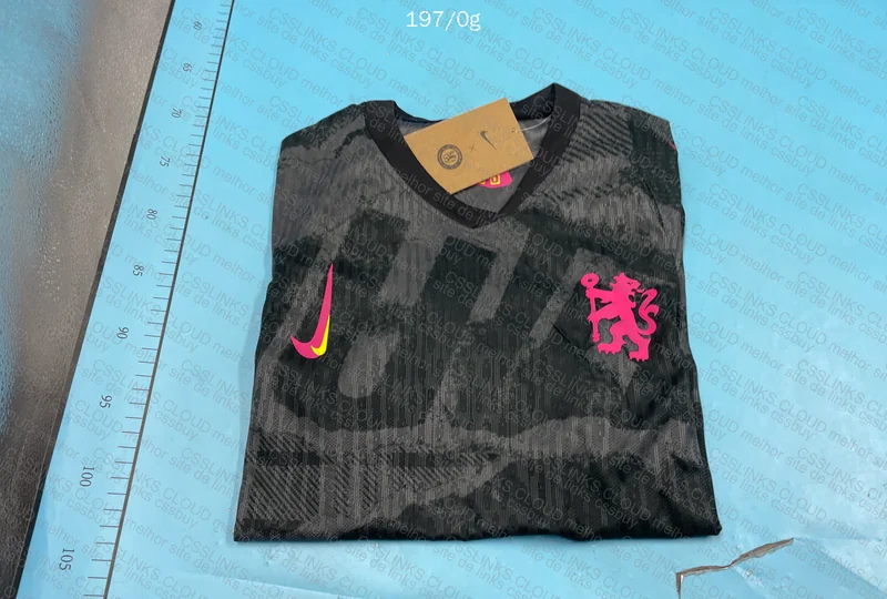 Chelsea 3 24/25 Shirt 4