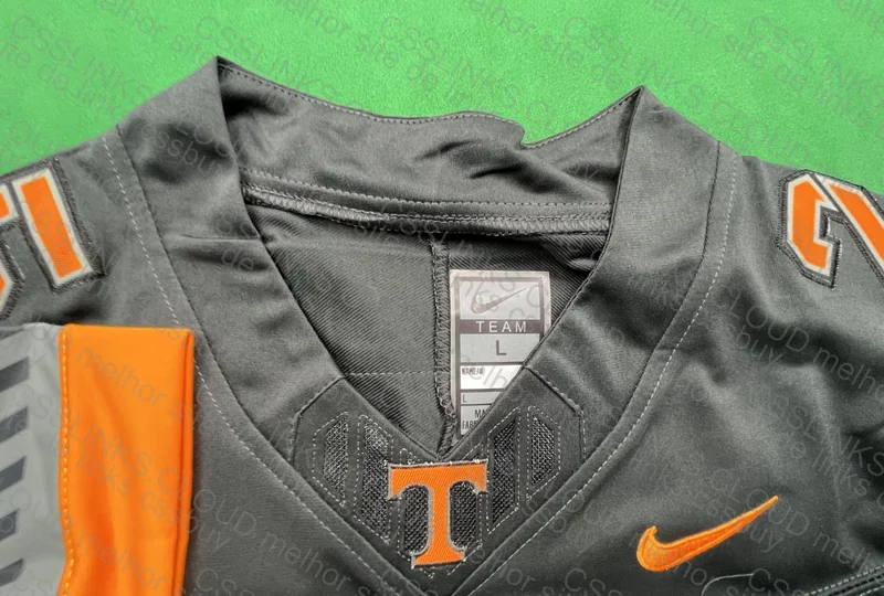College - Tennessee Vols Shirt