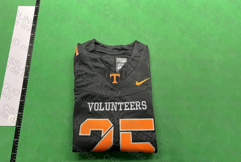 College - Tennessee Vols Shirt 4