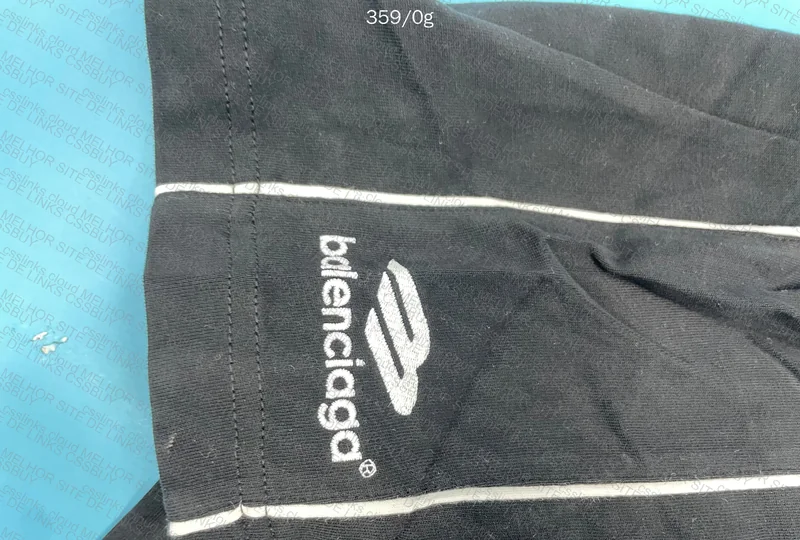 Balenciaga Shirt (help) 4