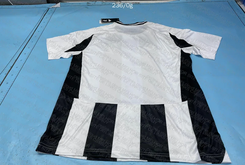 Juventus Shirt 3