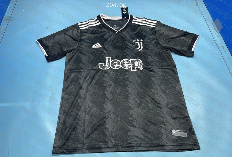 Juventus 22/23 Shirt 2