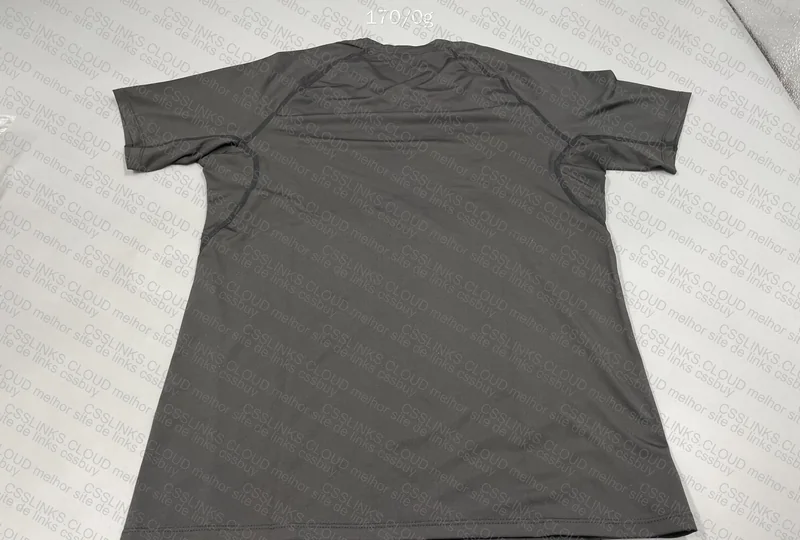 Under Armour Compression Shirt 3