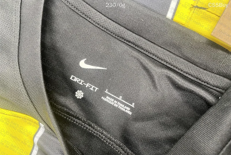 Al-Ittihad 23/24 Team Shirt 2