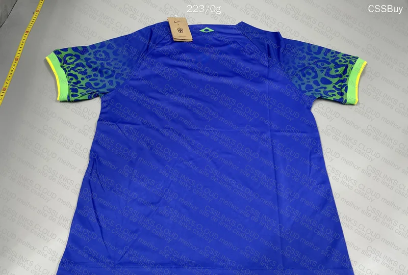 Random Team Shirt 4