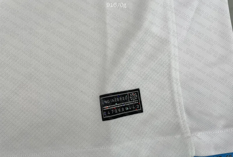 Random Team Shirt 4