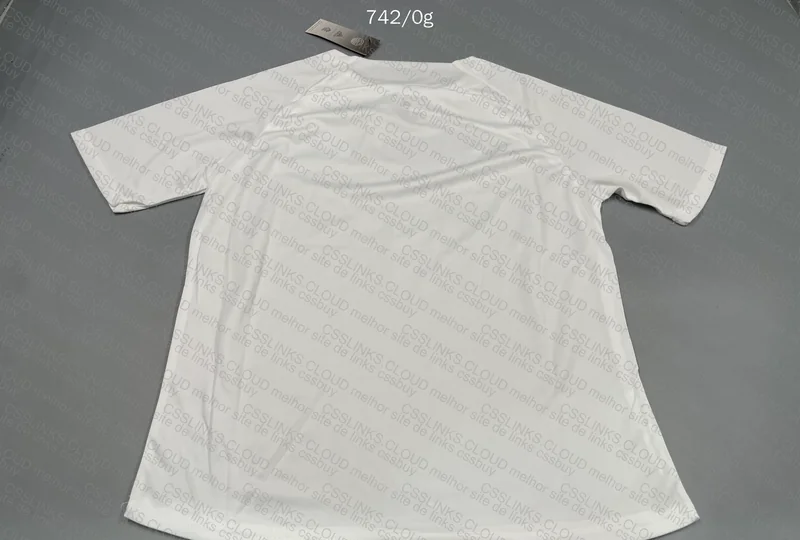 Random Team Shirt 4