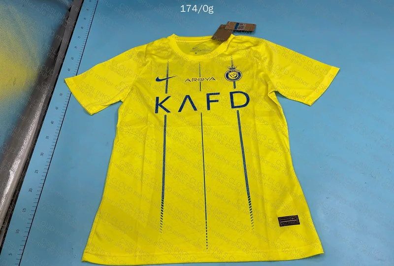 Random Team Shirt 🐐 2