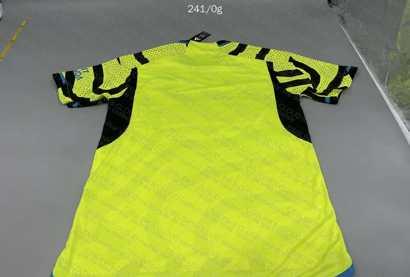 Random Team Jersey (Good?) 3
