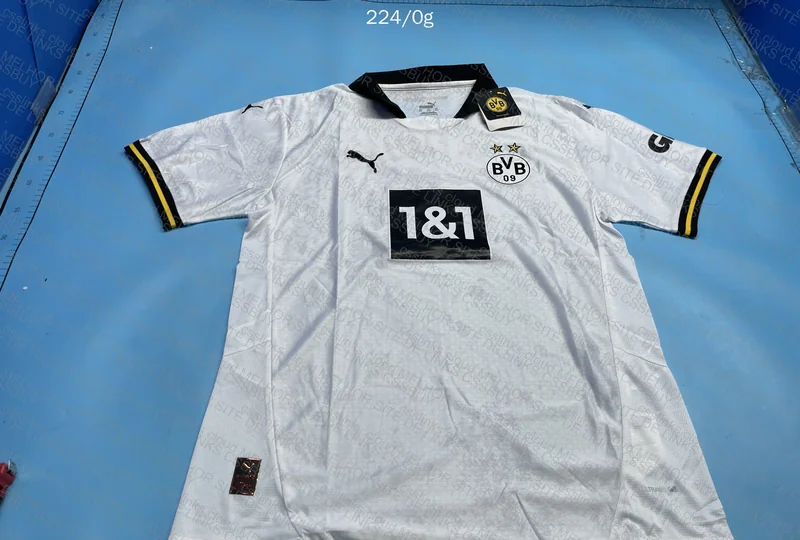 Random Team Jersey Player - Borussia Dortmund 2