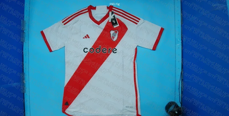 Random Team Jersey Player - River Plate