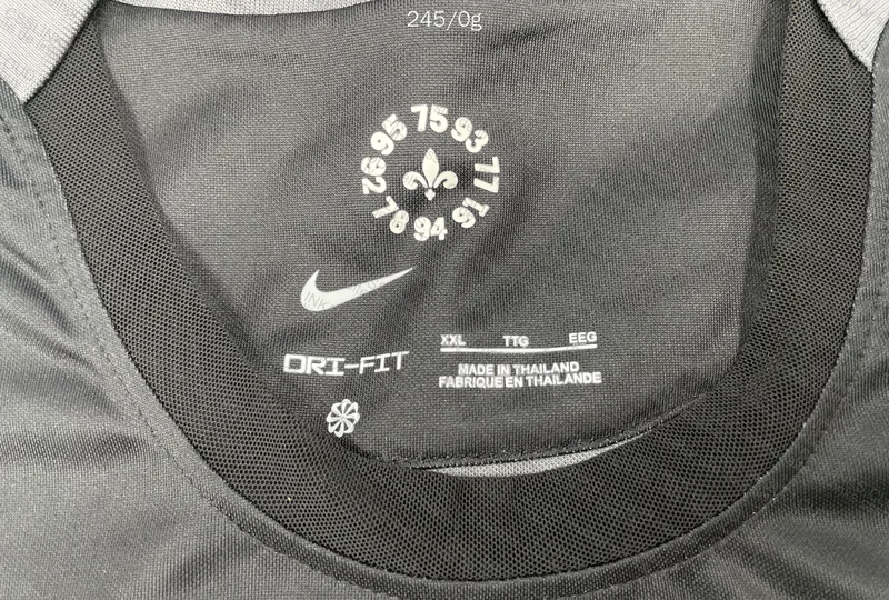 Random Team Jersey - PSG 4