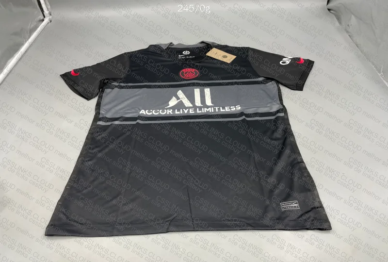 Random Team Jersey - PSG 6