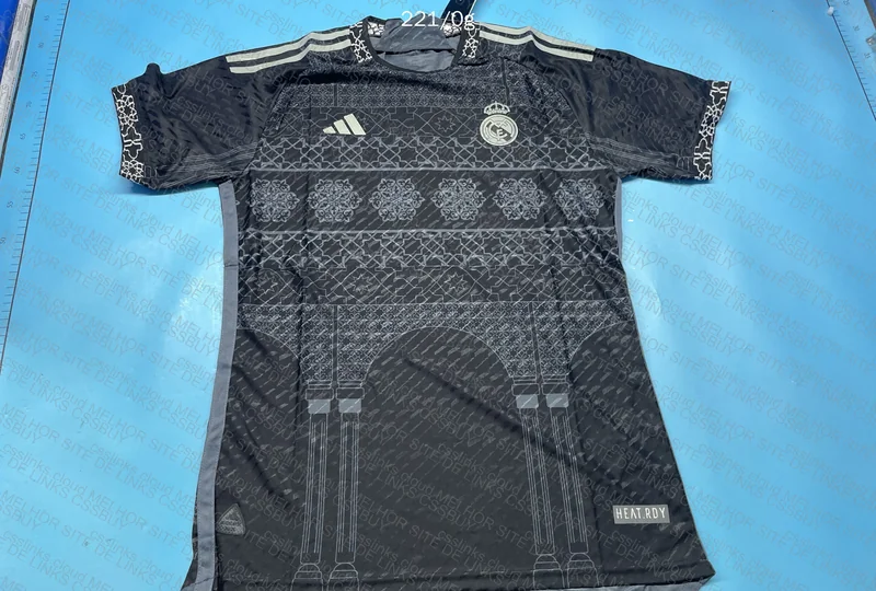 Random Team Jersey - Real Madrid 👑 3