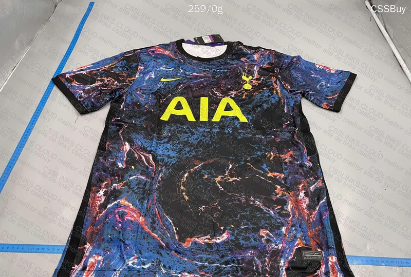 Random Team Jersey 15¥