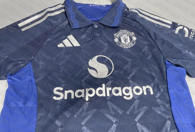 Manchester United Away 2 24/25 Player Version Team Shirt 2