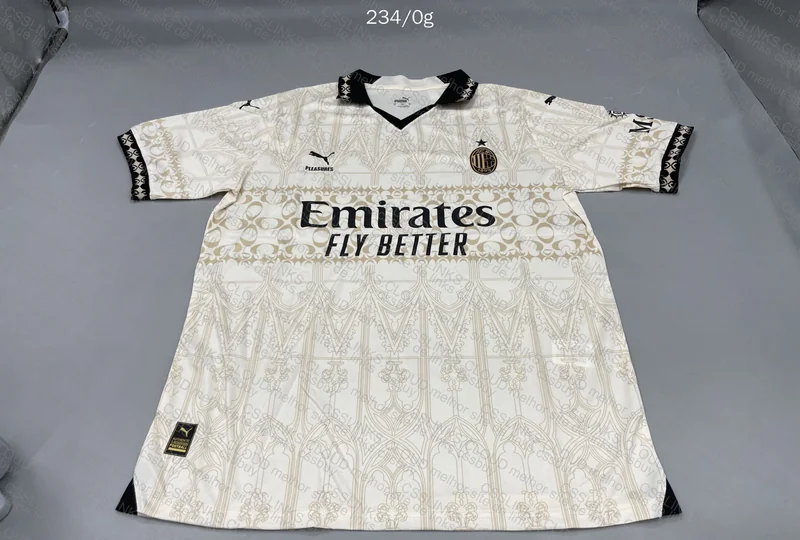 Team Shirt (Milan) 4