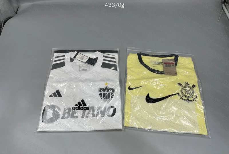 Random Player Model Team Jersey 23.5y