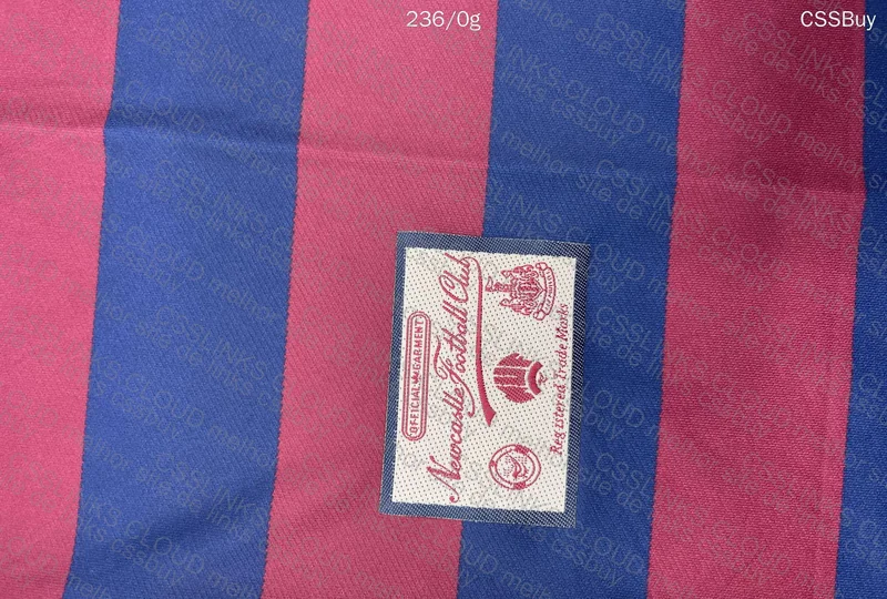 Newcastle United Retro Team Jersey 5