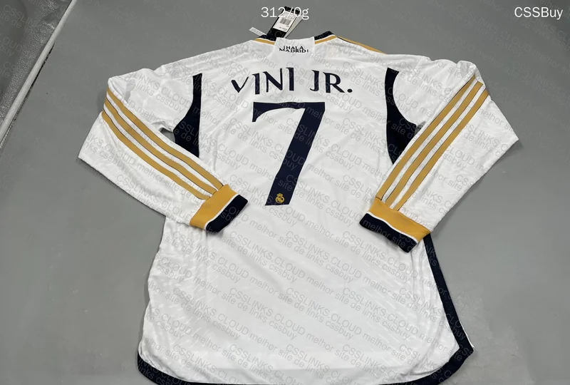 Real Madrid 2023/24 Player Team Jersey 2