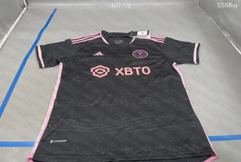 Team Jersey + Shorts 2