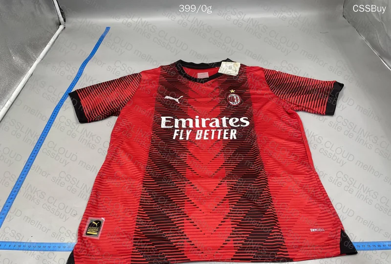 Team Jersey + Shorts 4