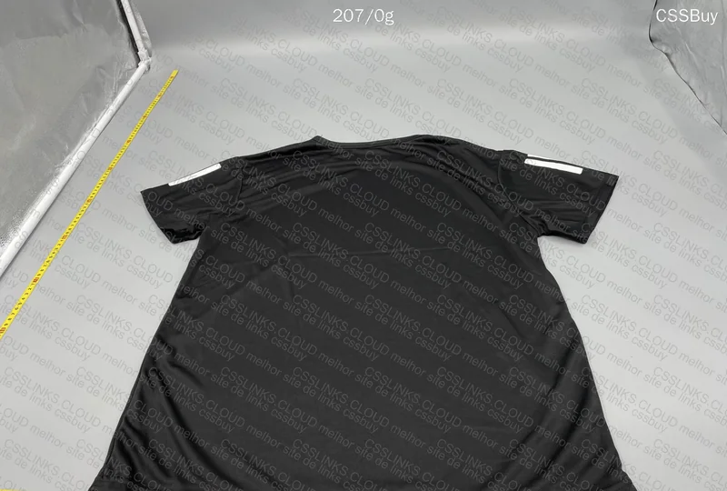 6 Yuan Black Training Shirt 3