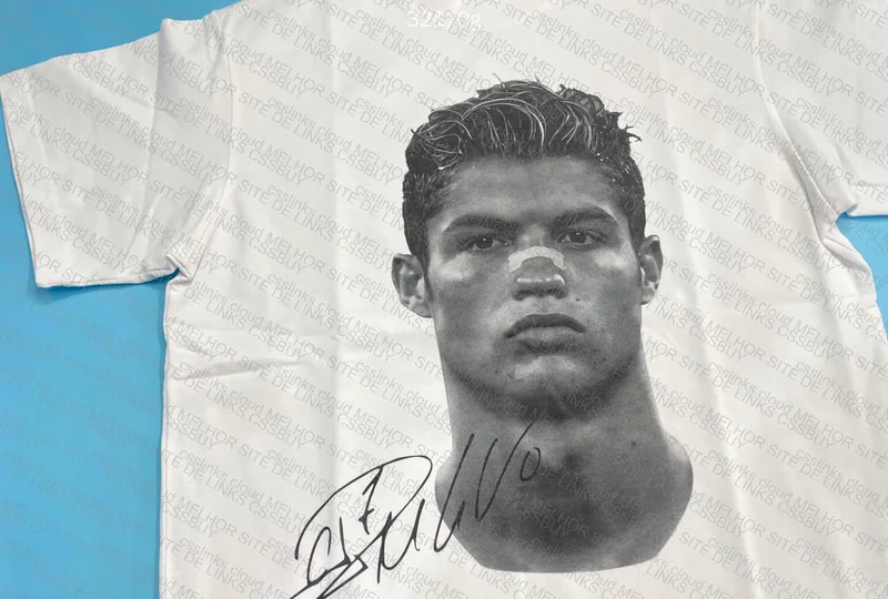 Shirt of 3rd Football GOAT (GL?) 2