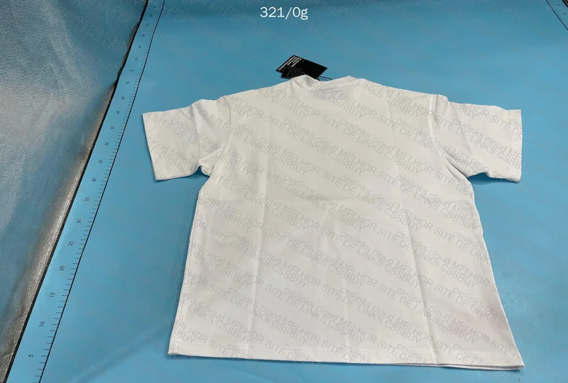 Shirt of 3rd Football GOAT (GL?) 4