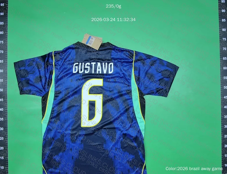 Camisa do Brasil com u nome do pai