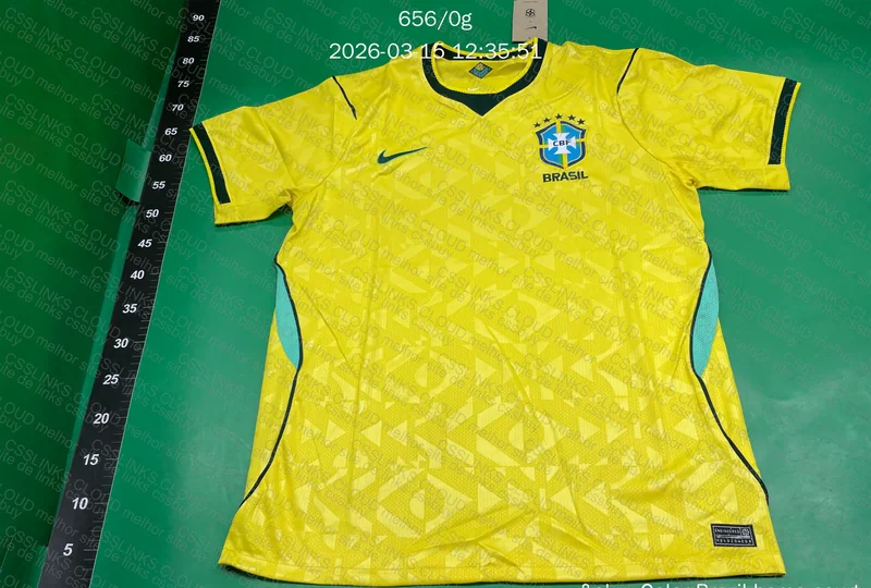 CAMISA DO BRASIL PARA A COPA, VERSÃO AMARELA TORCEDOR ( TIME) 2