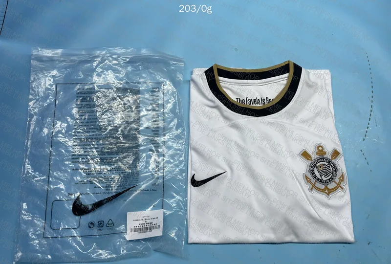 Corinthians Shirt with Golden Details 22/23