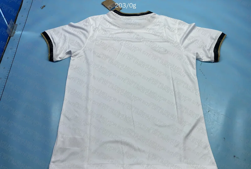 Corinthians Shirt with Golden Details 22/23 3