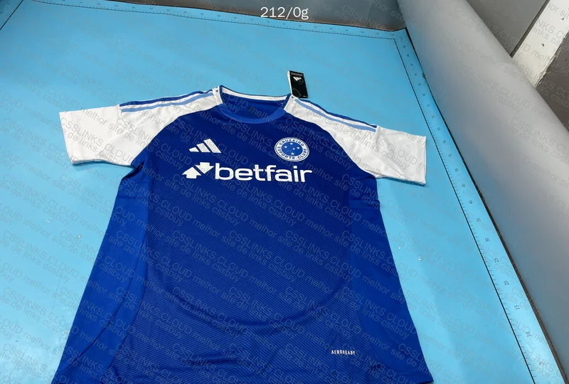 Shirt of the Greatest of Minas - Betfair Logo Seems Slightly Crooked 6
