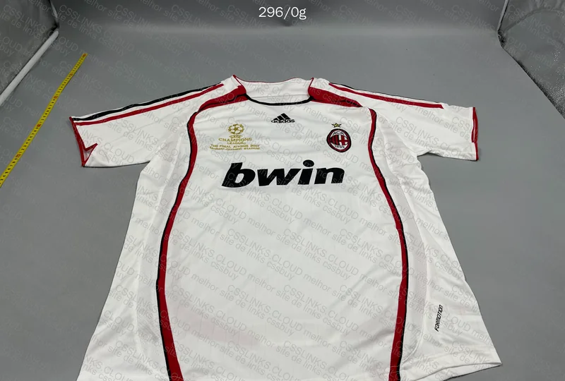 AC Milan Jersey, Kaka - Retro 3