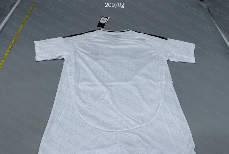 Real Madrid 24/25 Jersey 4