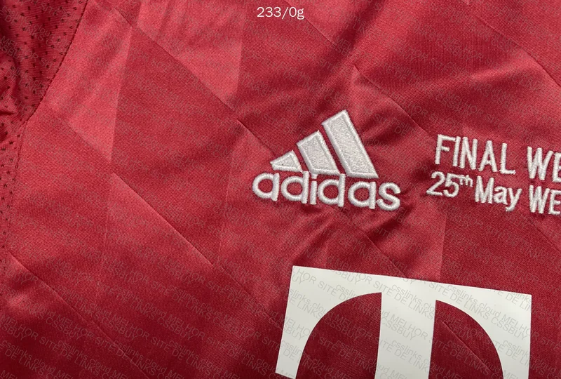 Robben 2013 Final Jersey