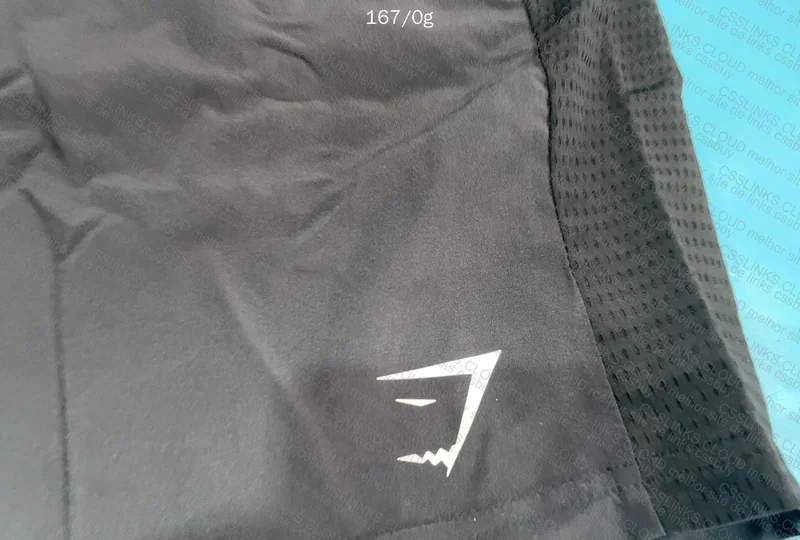 GymShark Shirt and Shorts 8