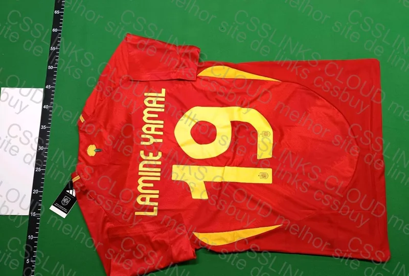 Spain Player Shirt 3