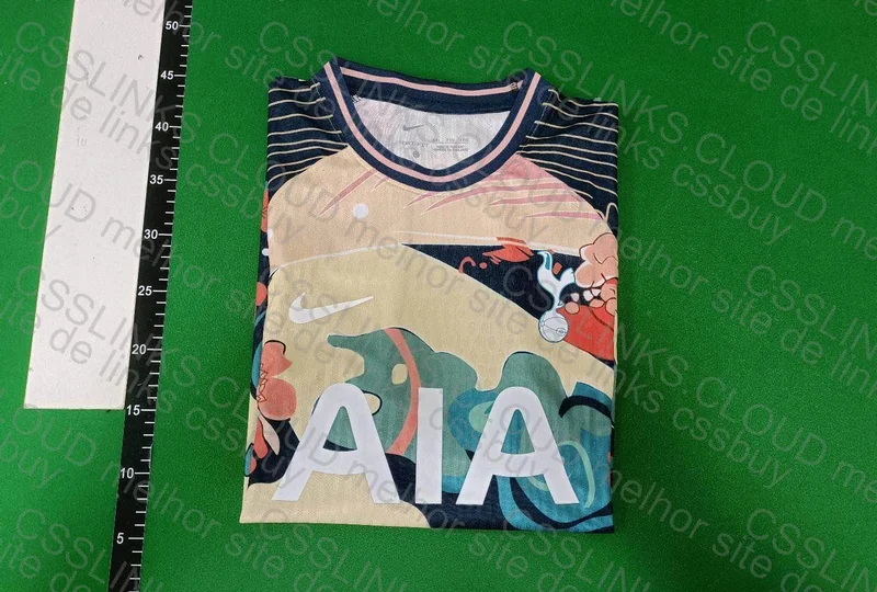 Special Tottenham Shirt 4