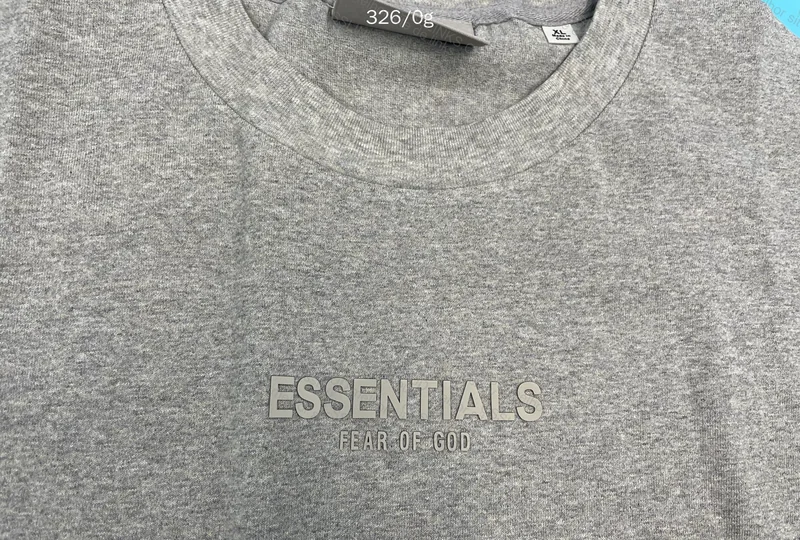 Essencials Gray Shirt
