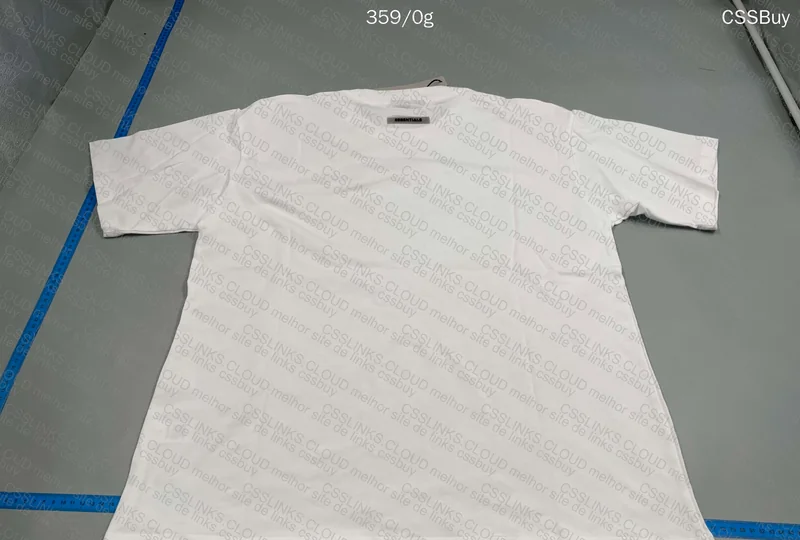 ESSENTIAL Shirt 4