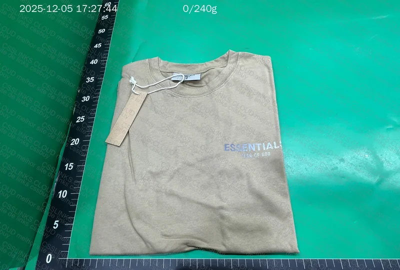 Essentials FOG Shirt 7
