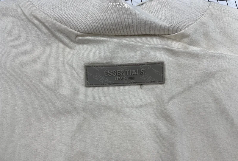 Essentials GL? Shirt