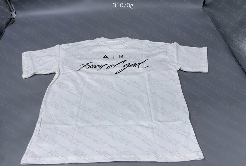Essentials Nike Shirt